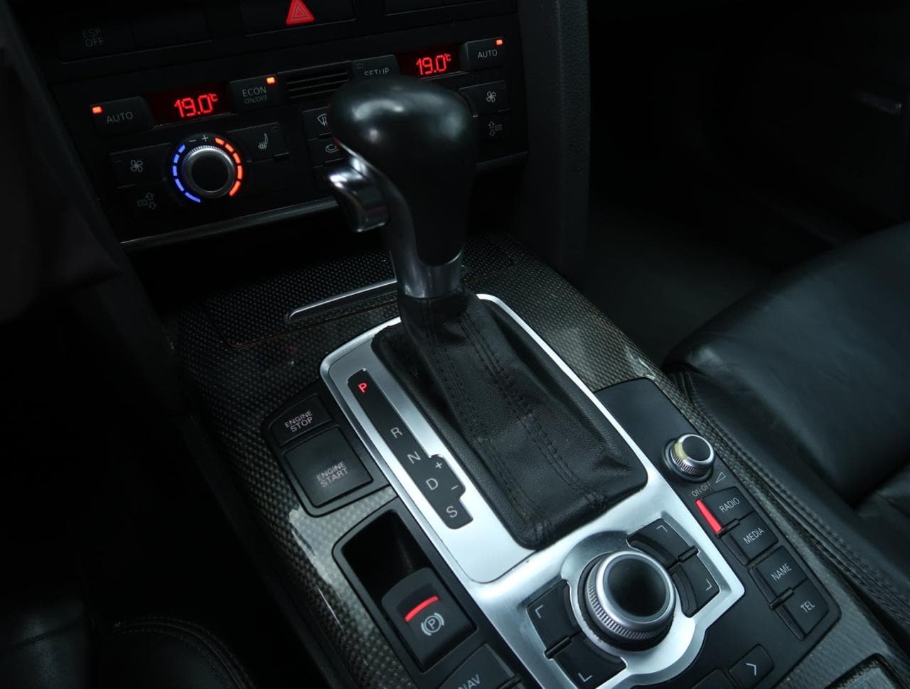2007 Audi S6 - 19