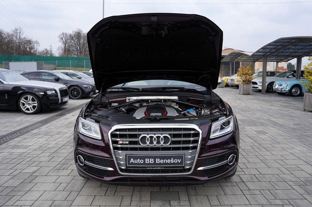 2013 Audi SQ5 - 9