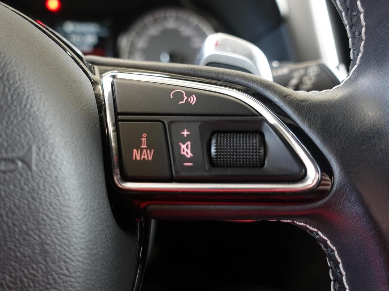 2015 Audi SQ5 - 17