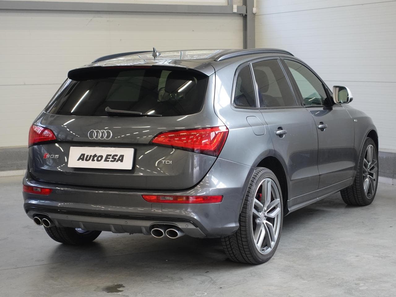 2015 Audi SQ5 - 4