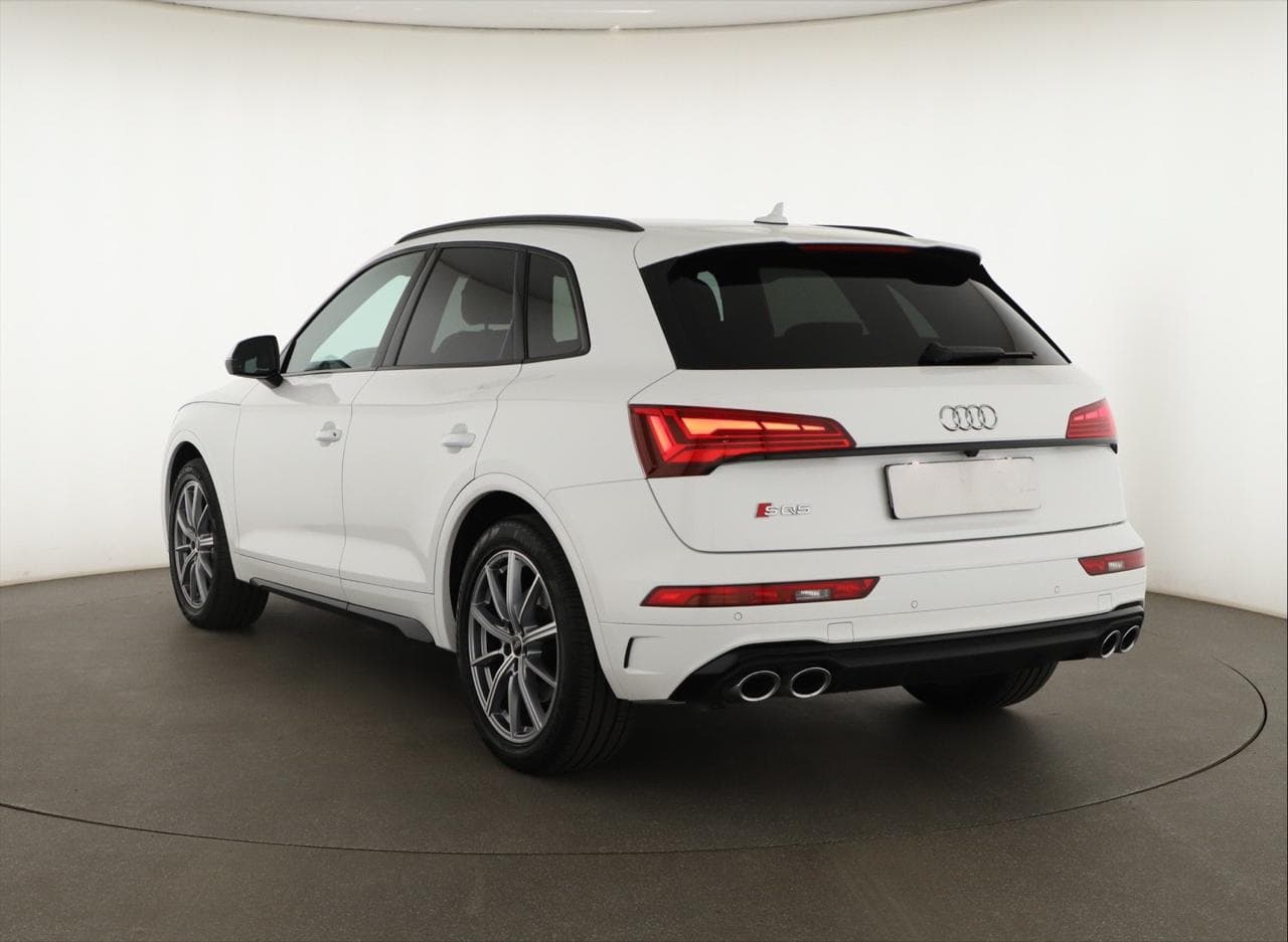 2022 Audi SQ5 - 5