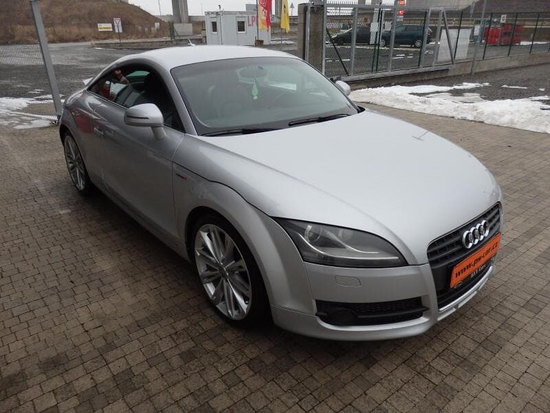 2009 Audi TT - 3