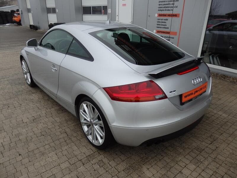 2009 Audi TT - 5