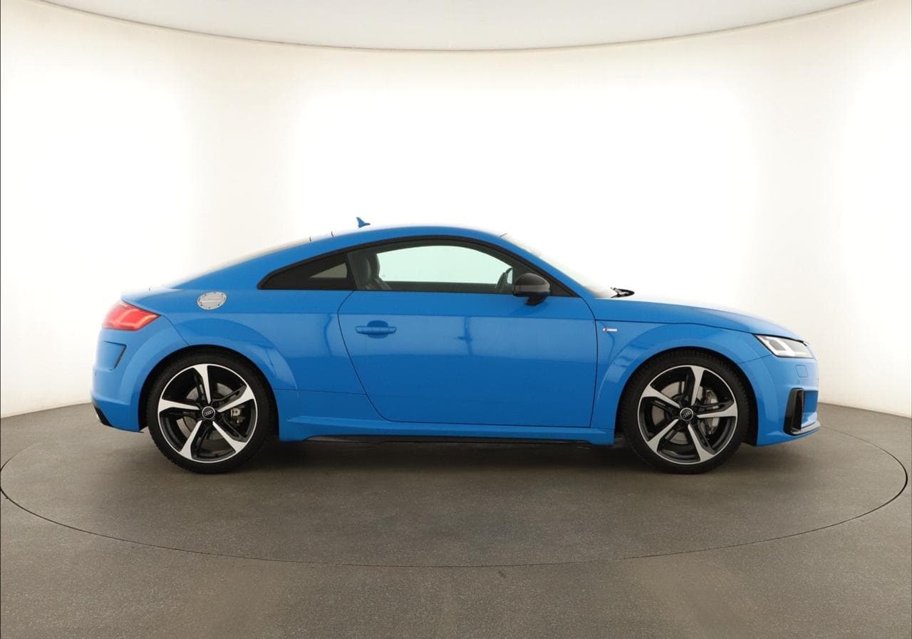 2022 Audi TT - 8