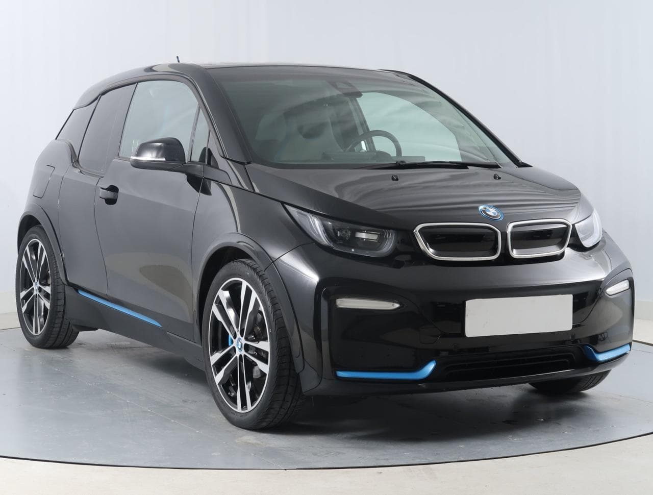 BMW i3 i3s 120Ah BEV 135kW hatchback