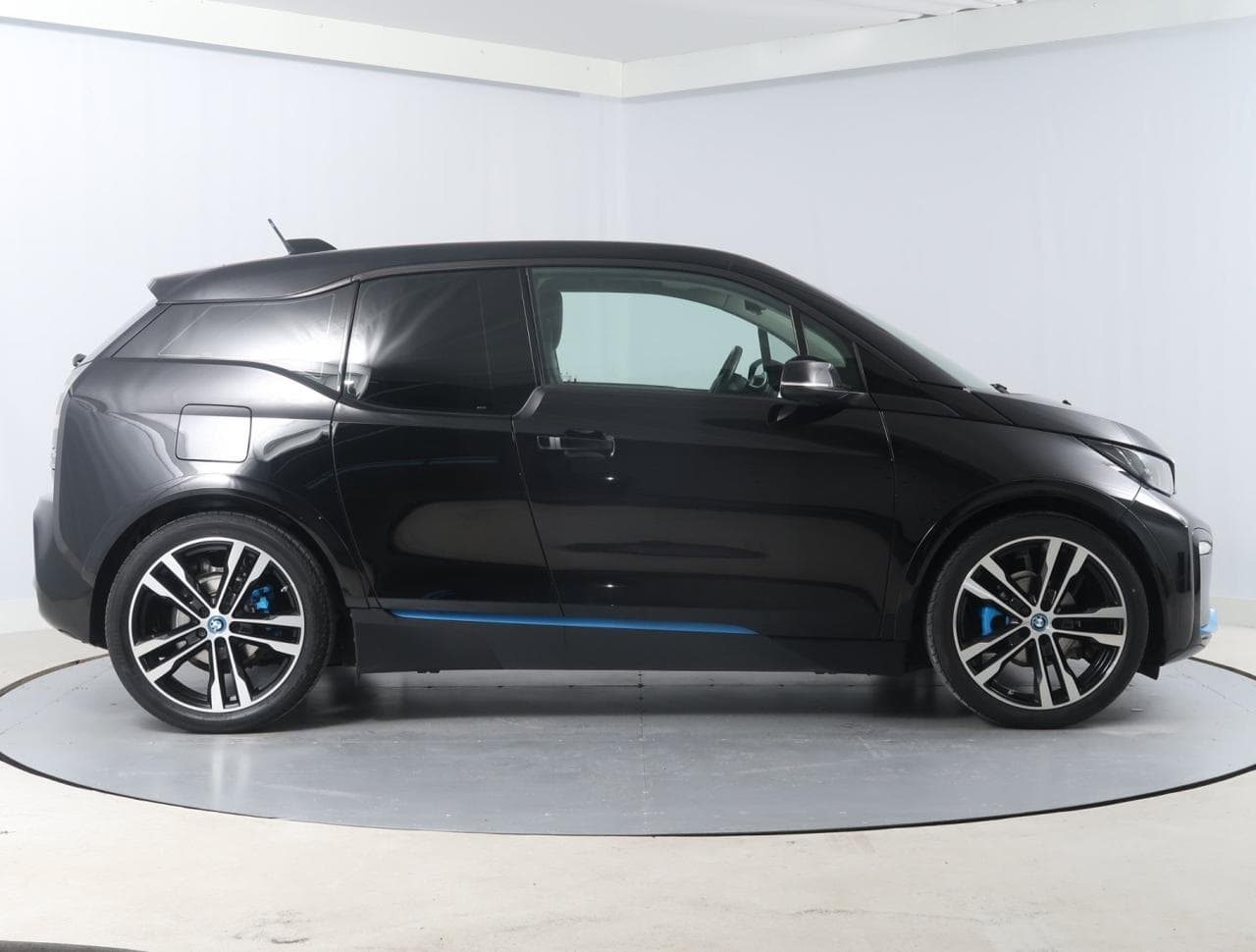 2020 BMW I3 - 8