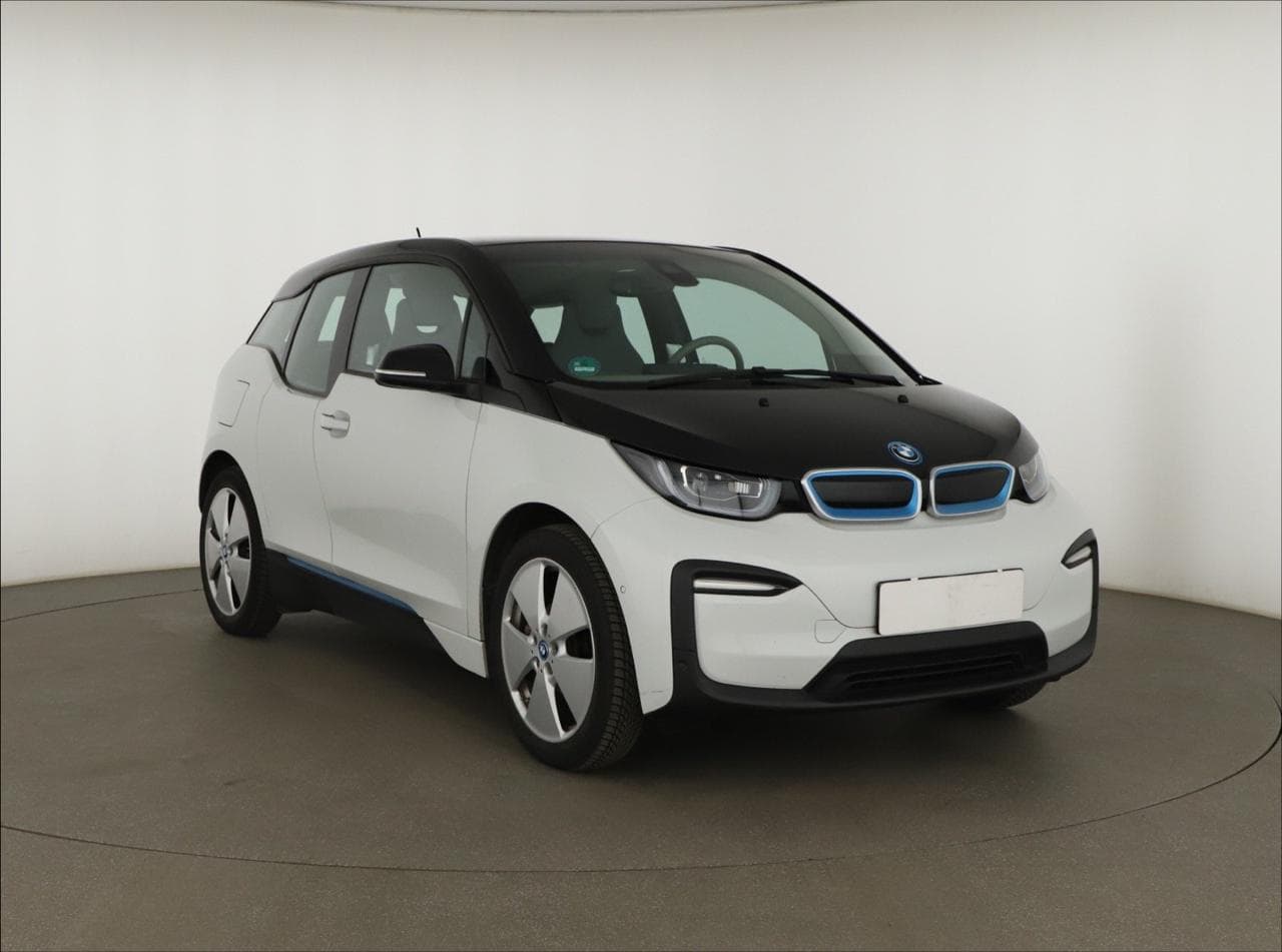 BMW i3 120Ah BEV 125kW hatchback