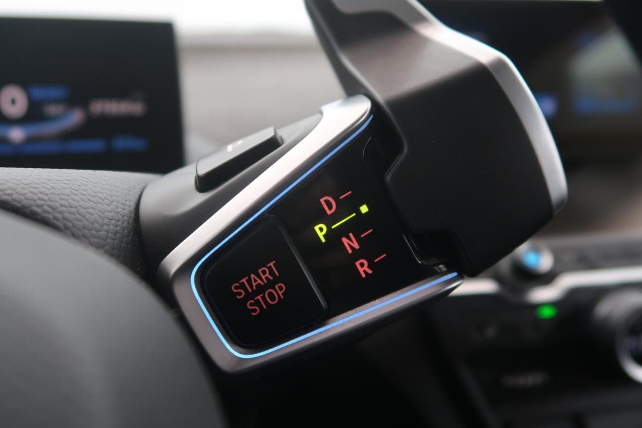 2020 BMW i3 - 19