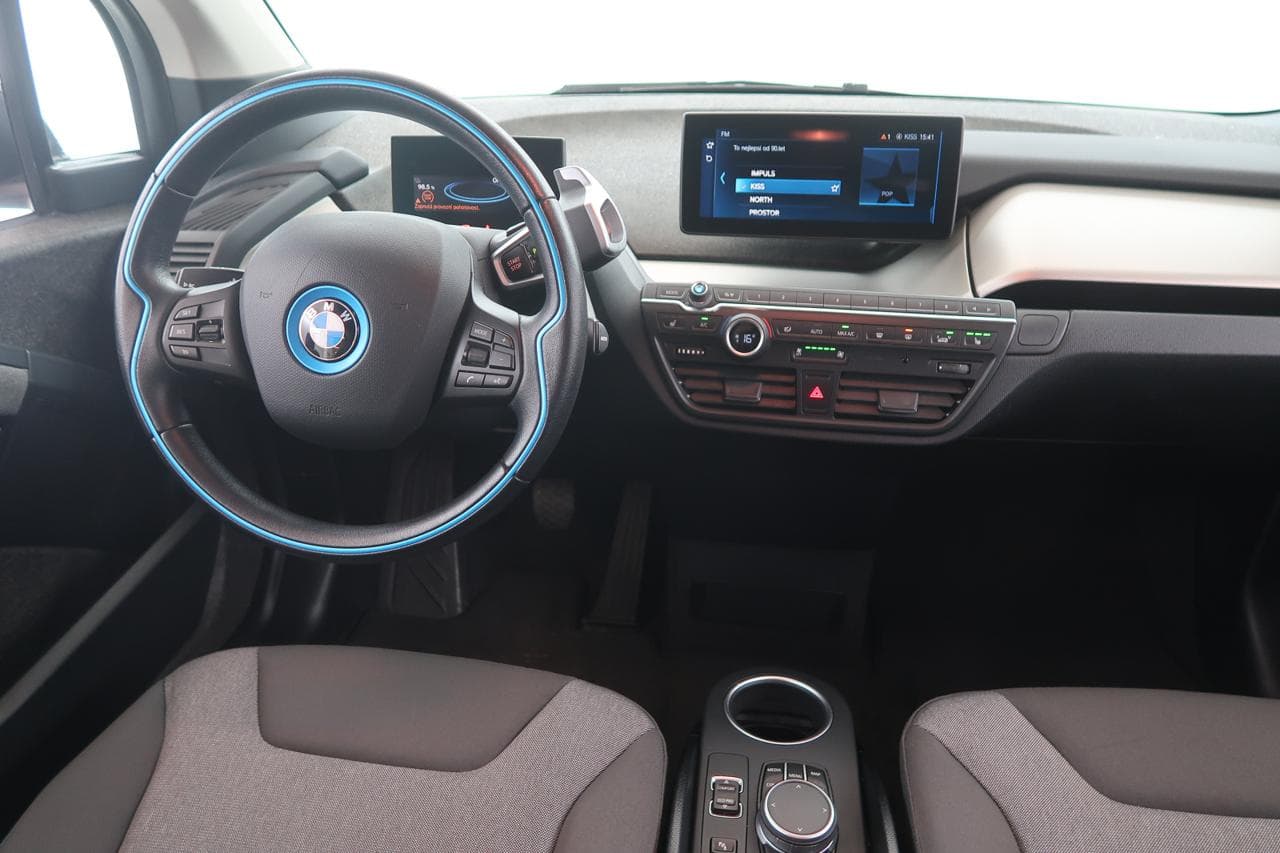 2020 BMW i3 - 9
