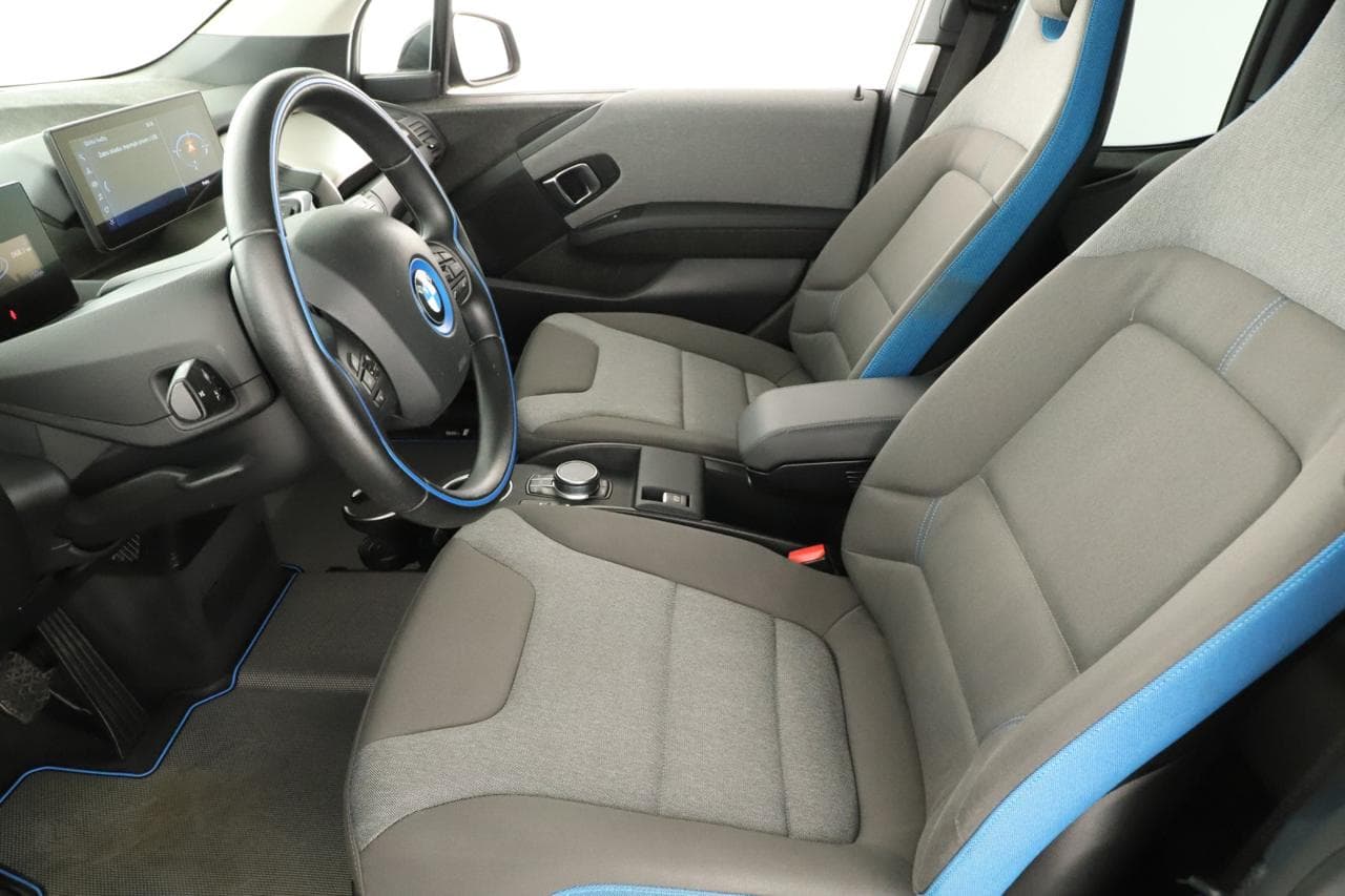 2019 BMW i3 - 13
