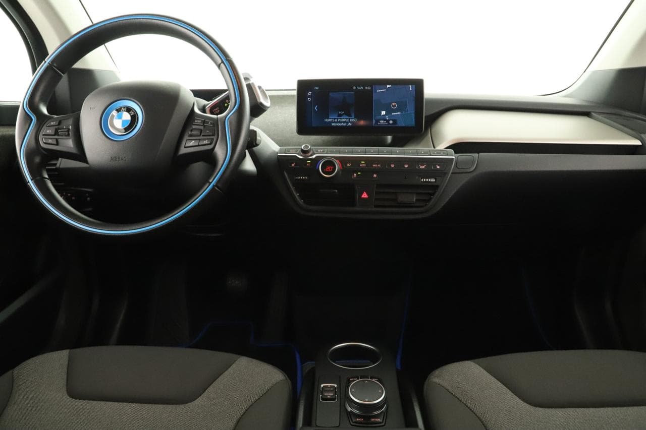 2021 BMW i3 - 16