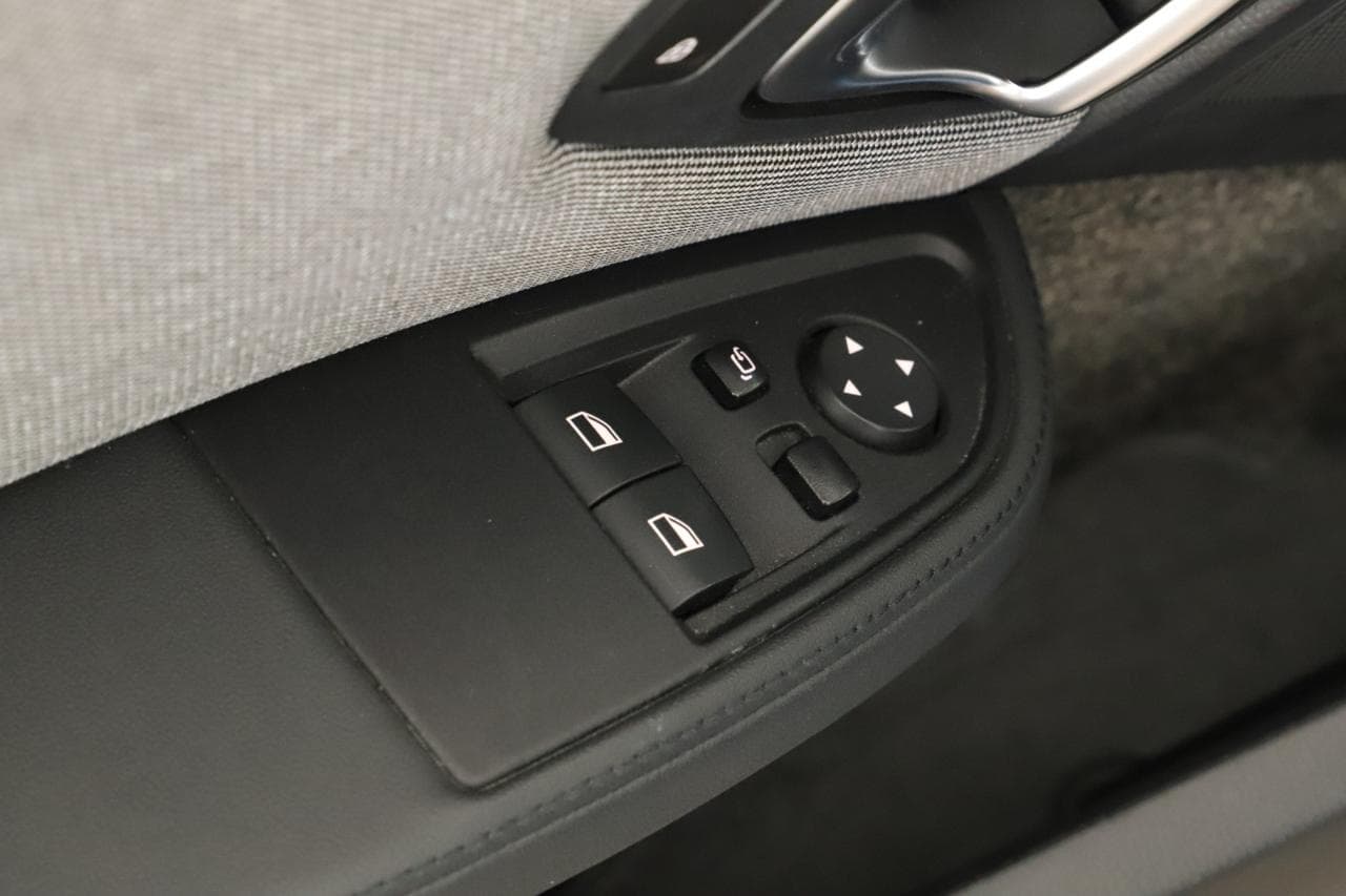 2021 BMW i3 - 28