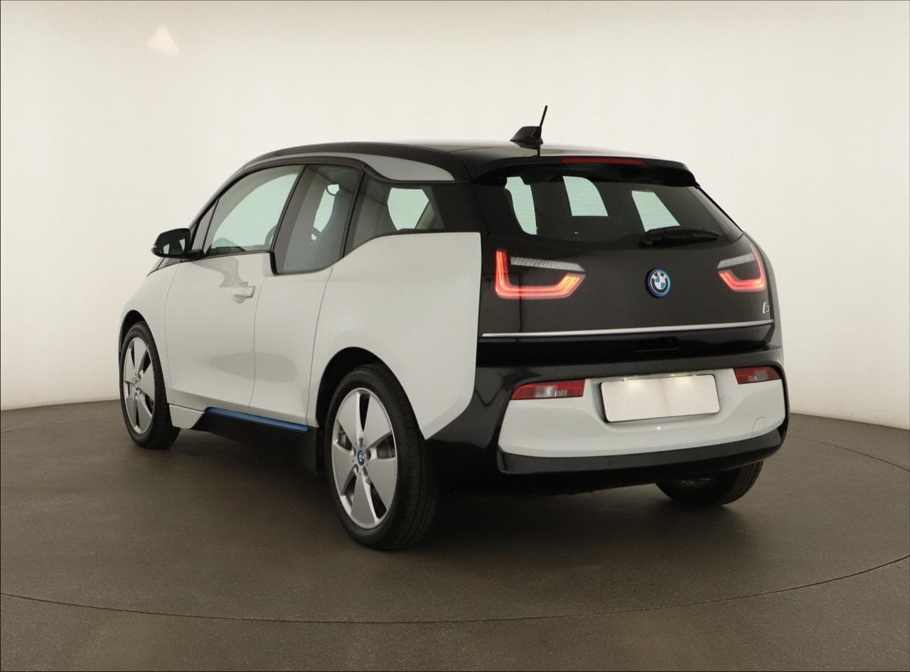 2021 BMW i3 - 8