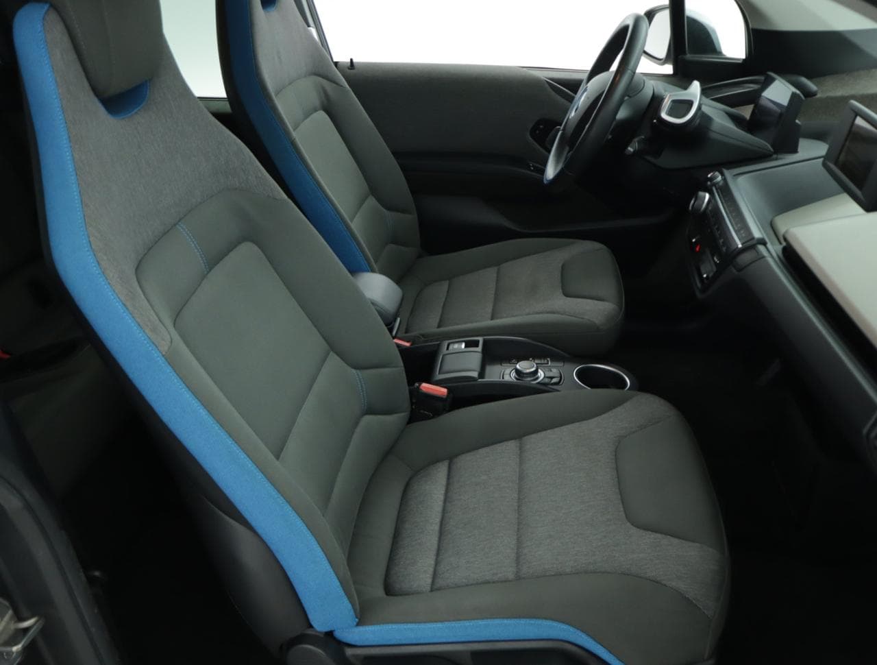 2014 BMW i3 - 21