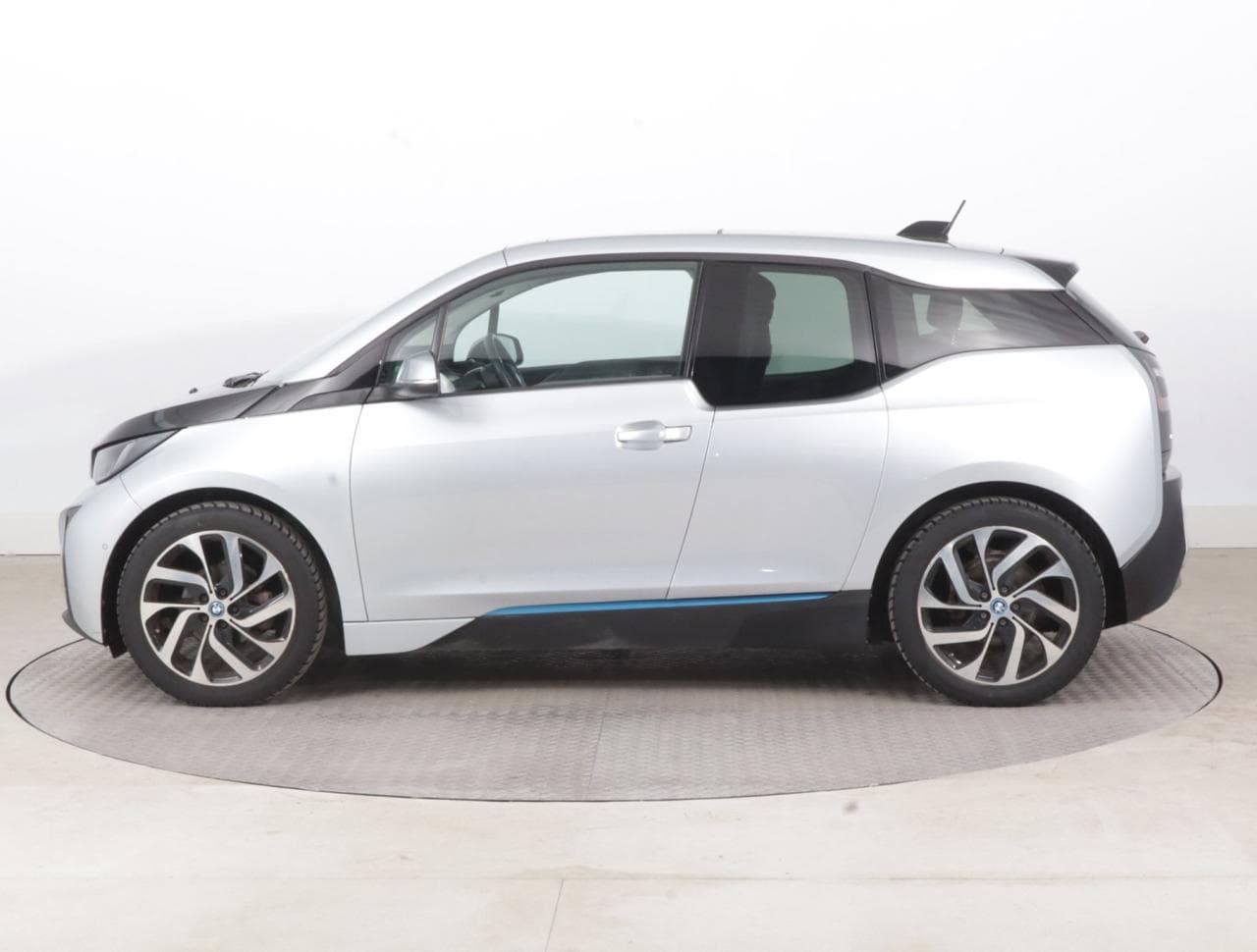2014 BMW i3 - 5