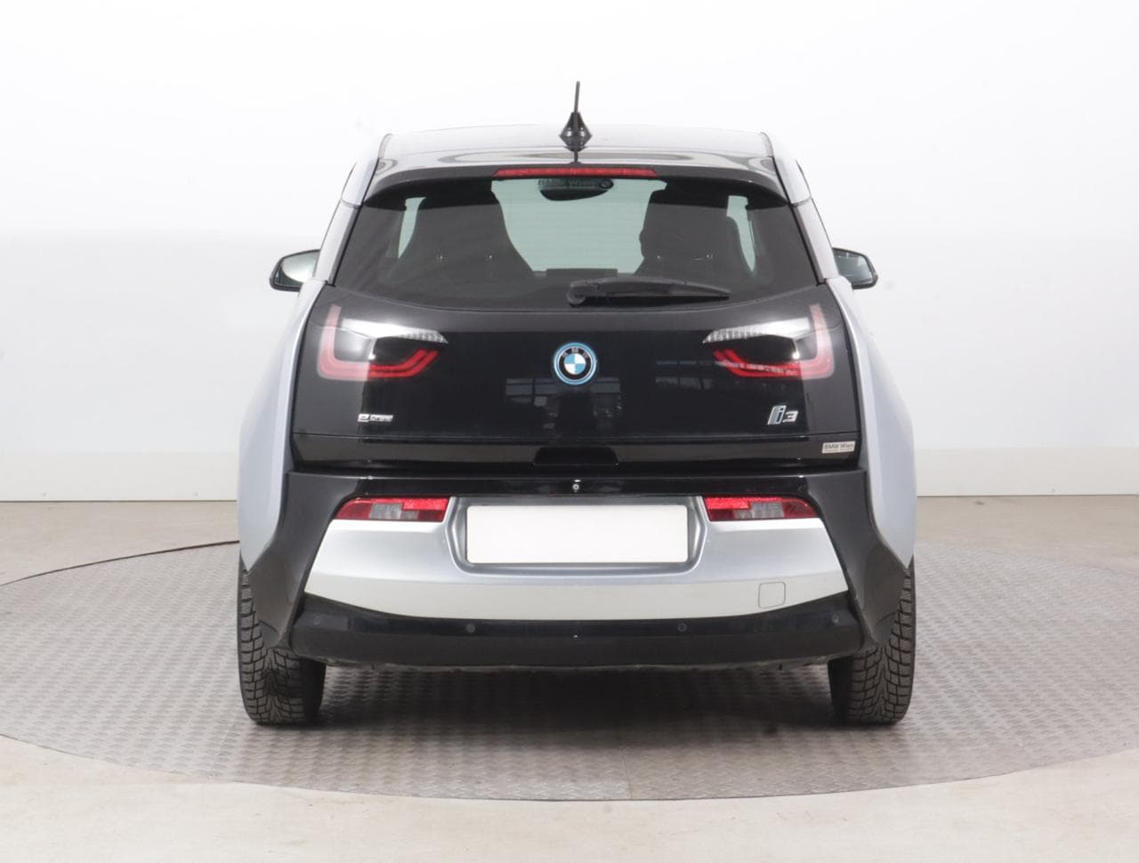 2014 BMW i3 - 9