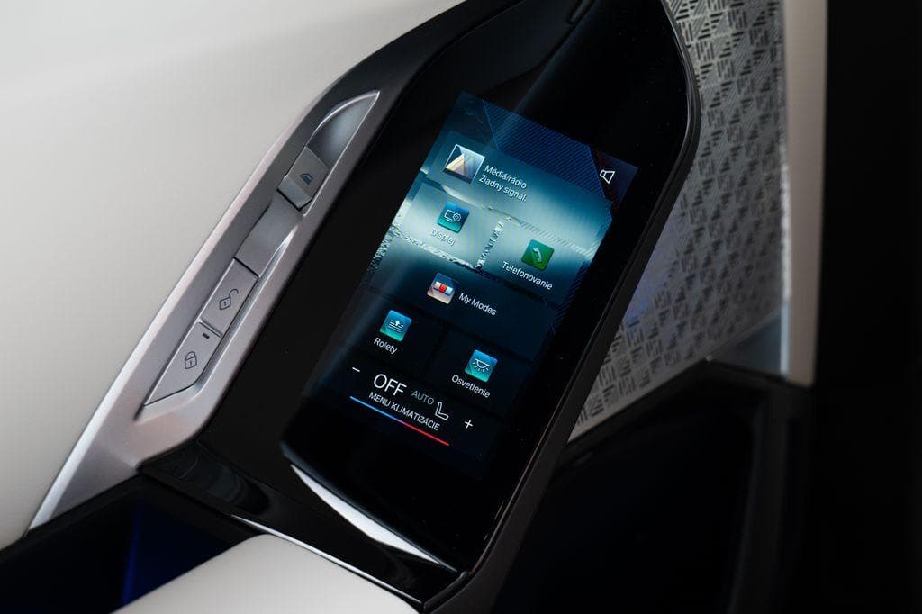 2023 BMW I7 - 12