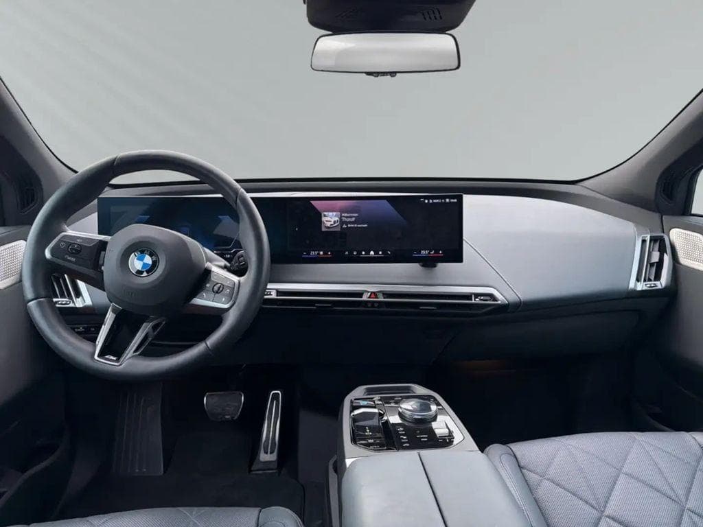 2025 BMW iX - 4