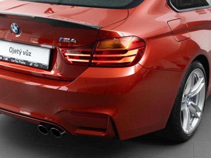2016 BMW M4 - 9
