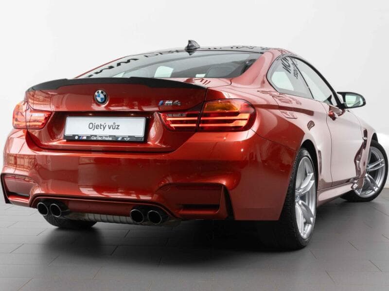 2016 BMW M4 - 5