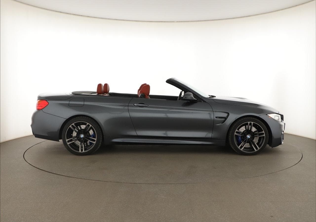 2015 BMW M4 - 8