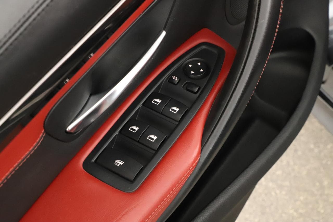 2015 BMW M4 - 17