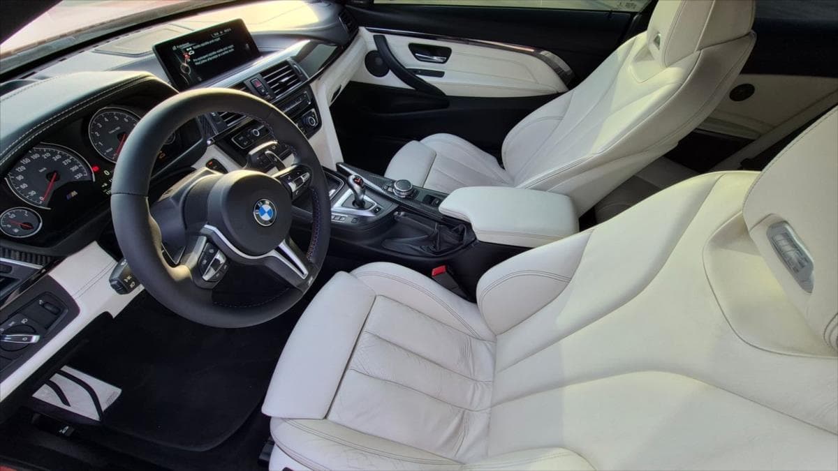 2016 BMW M4 - 10