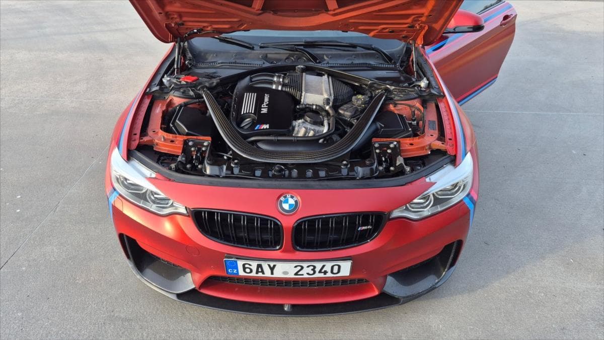2016 BMW M4 - 8