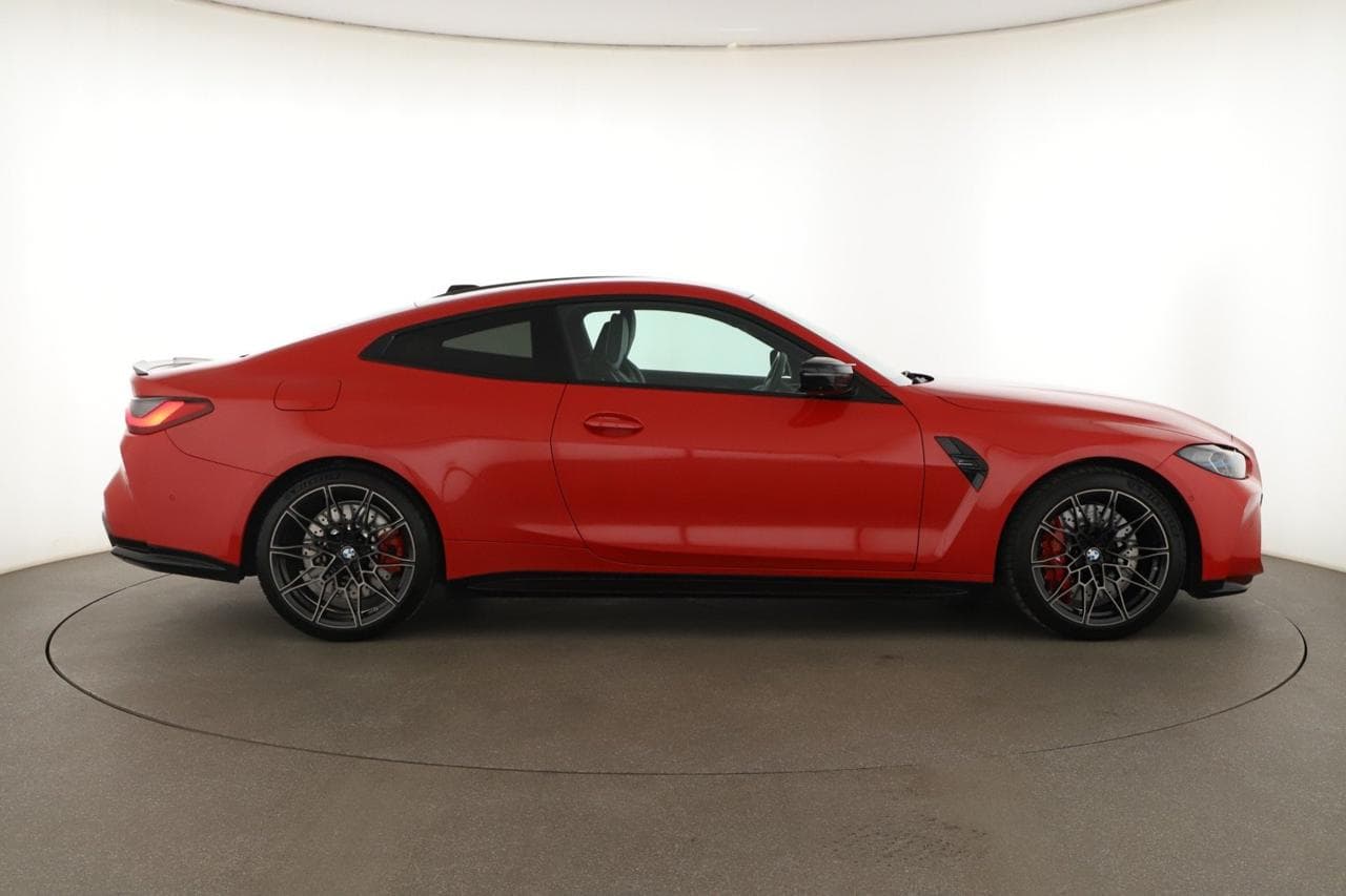 2024 BMW M4 - 8