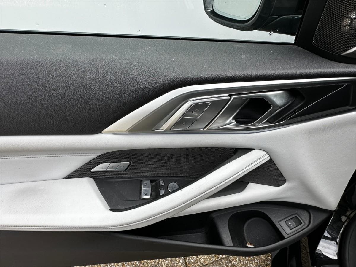 2021 BMW M4 - 20