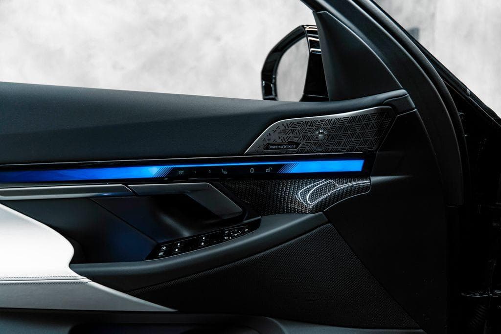 2026 BMW M5 - 17