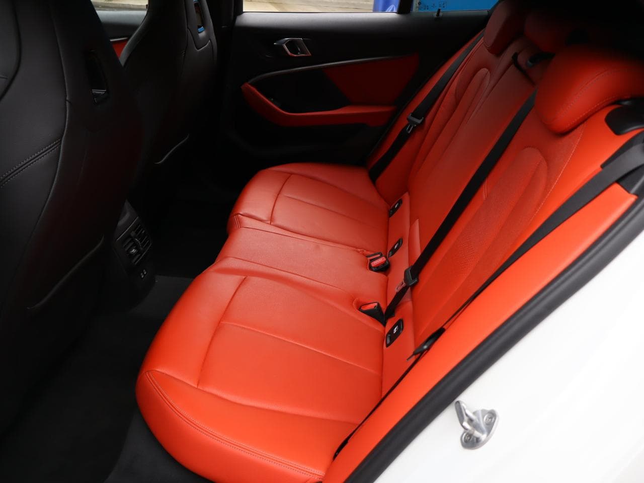 2020 BMW 1-SERIES - 13