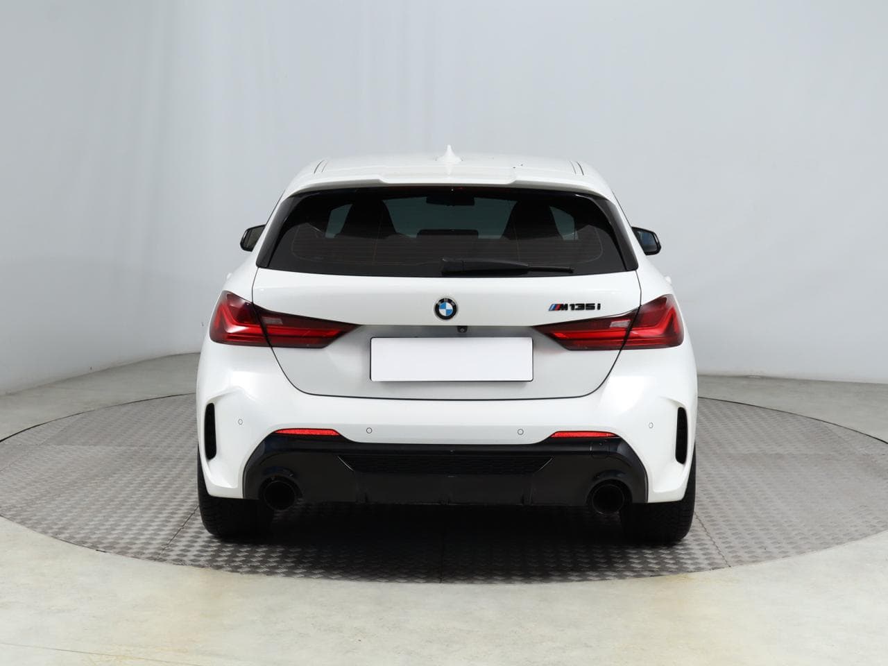 2020 BMW 1-SERIES - 6