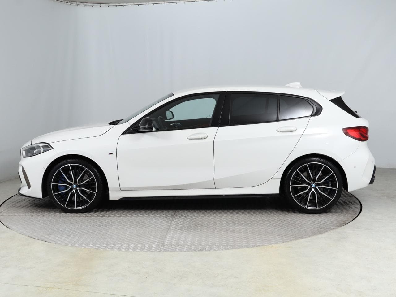 2020 BMW 1-SERIES - 4