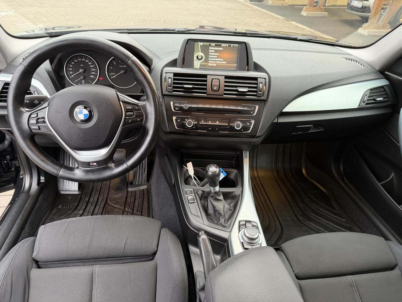 2013 BMW 1-SERIES - 9