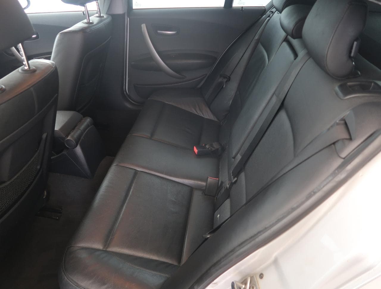 2005 BMW 1-SERIES - 15