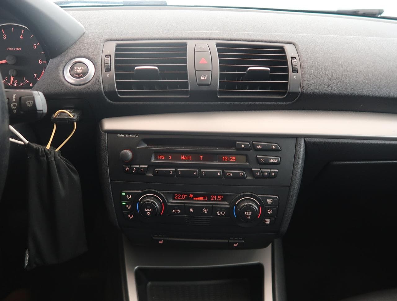 2005 BMW 1-SERIES - 18