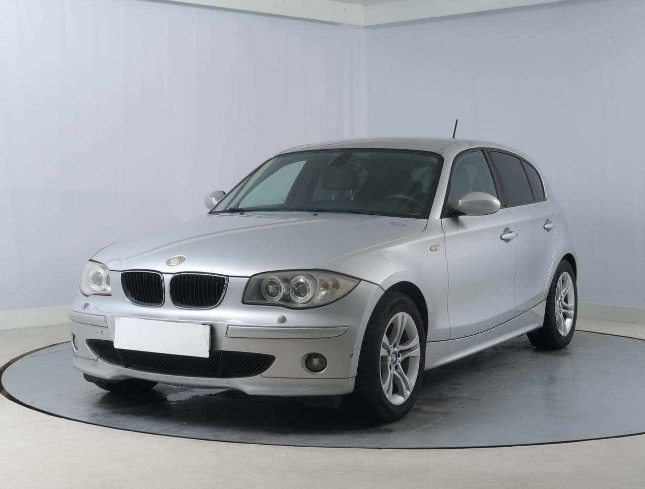 2005 BMW 1-SERIES - 3