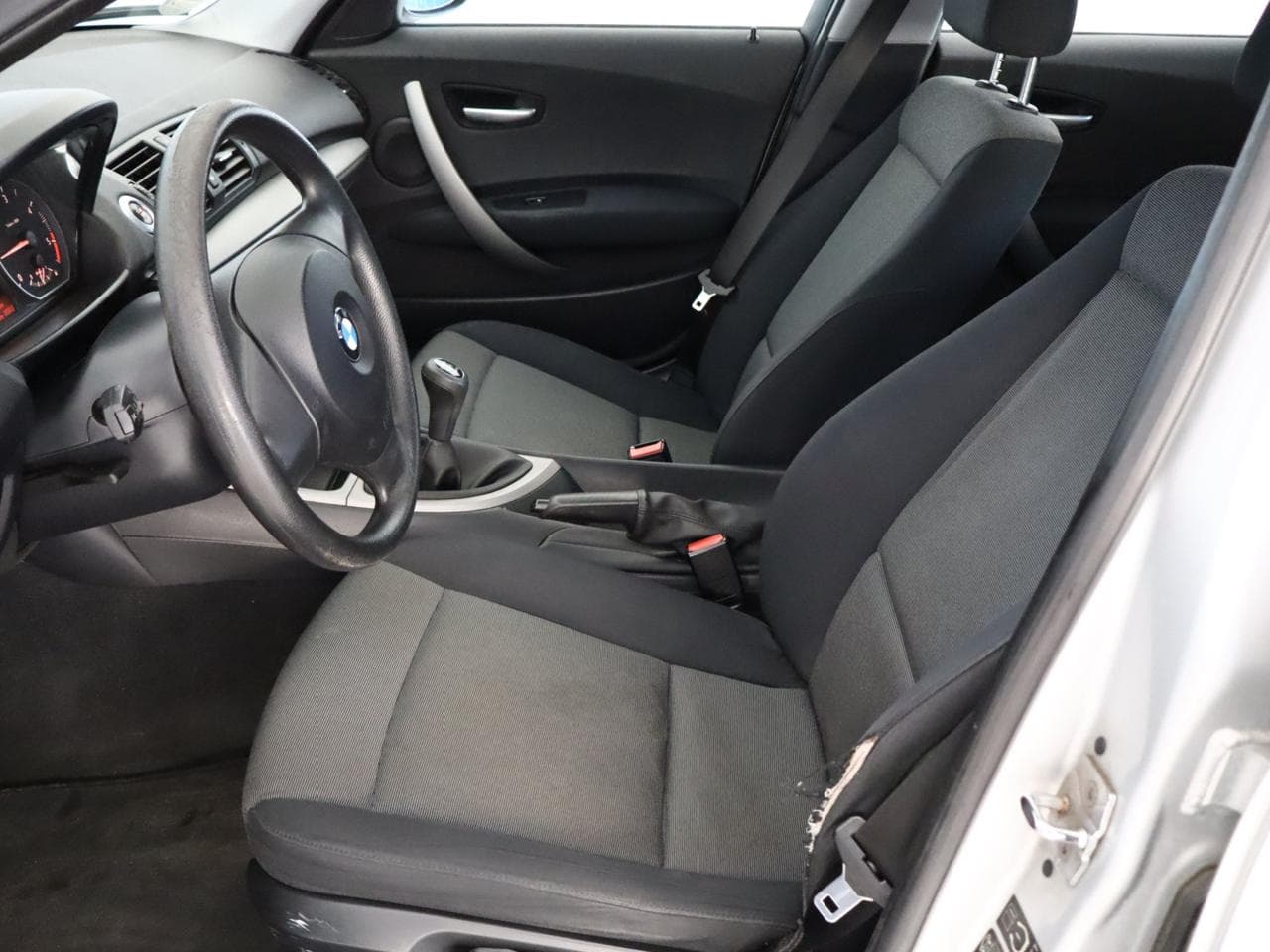 2005 BMW 1-SERIES - 14