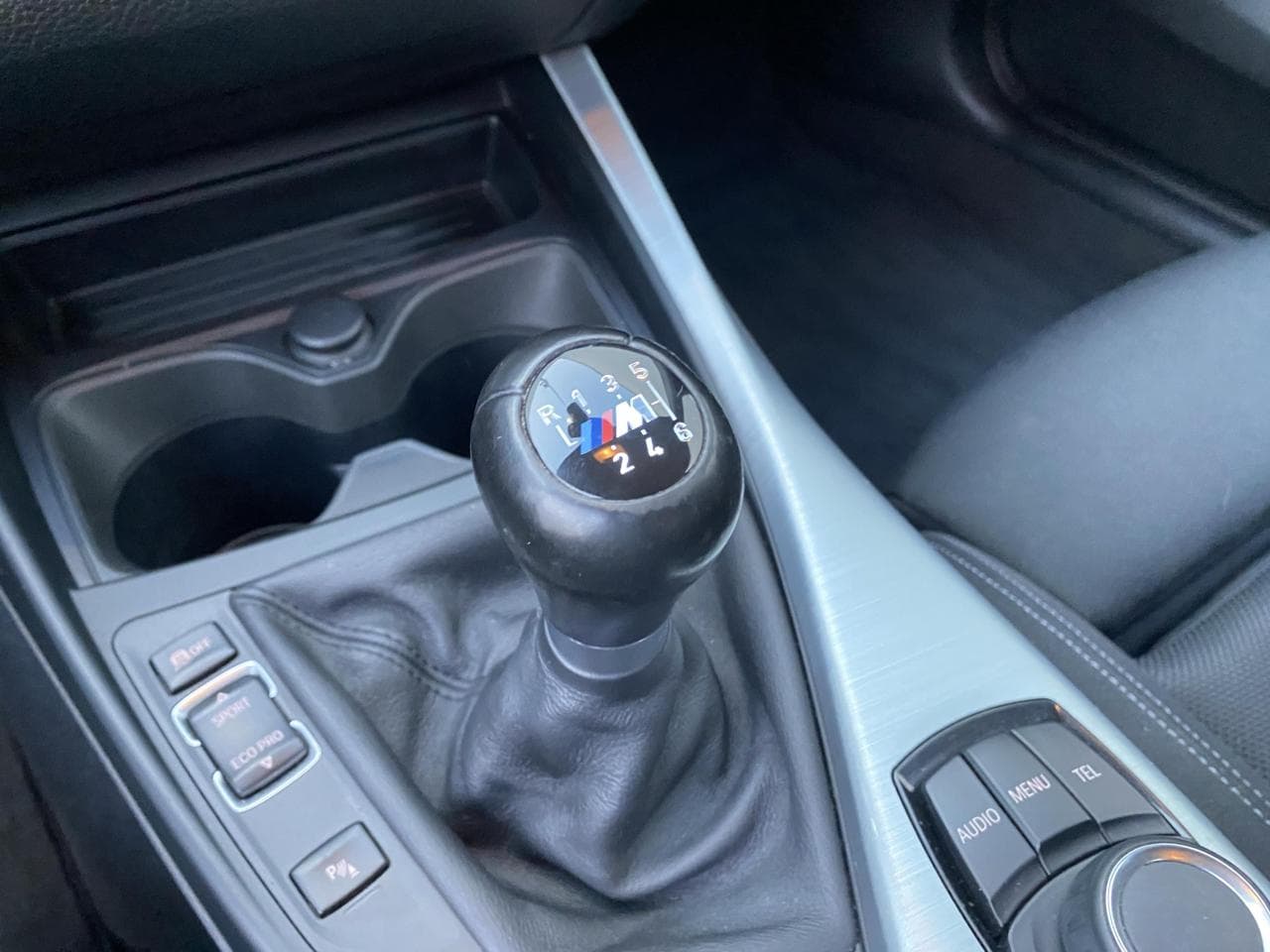2016 BMW 1-SERIES - 17