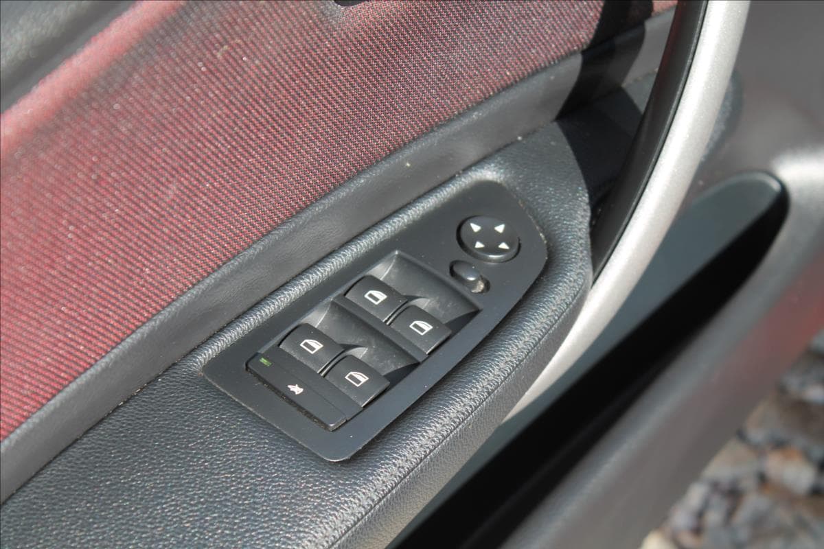 2007 BMW 1-SERIES - 19
