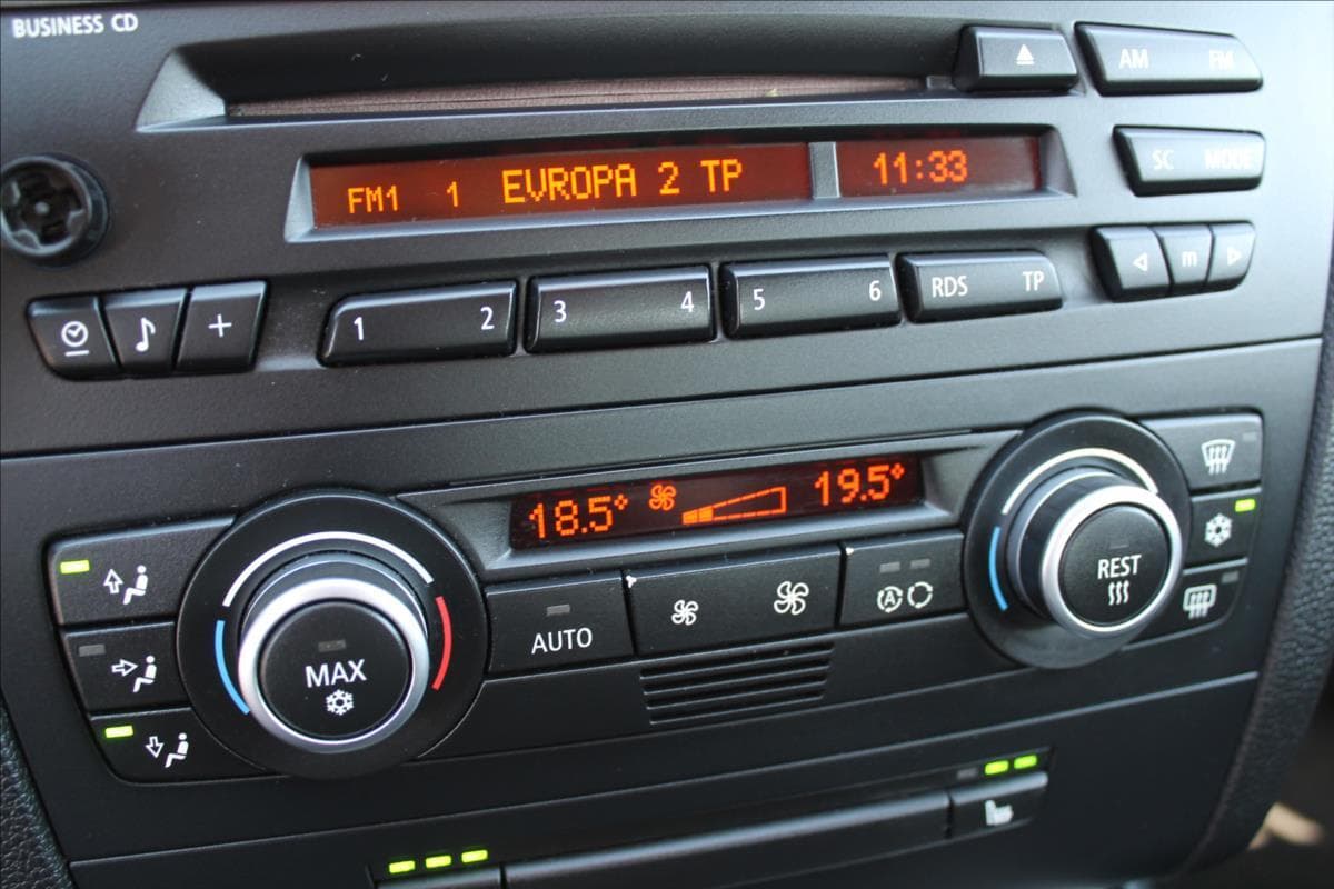 2007 BMW 1-SERIES - 13