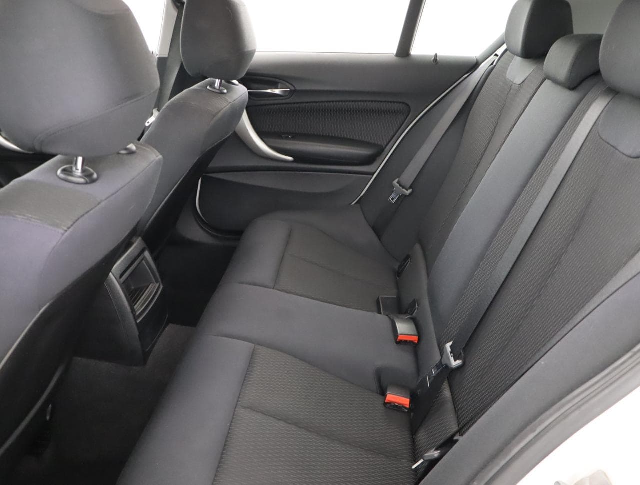 2013 BMW 1-Series - 15