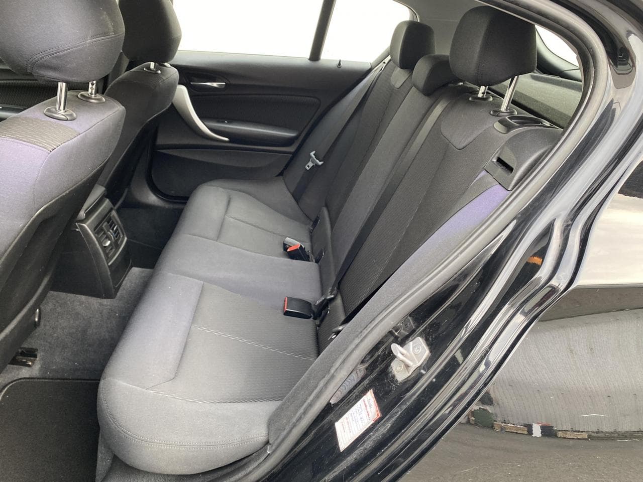 2012 BMW 1-SERIES - 10