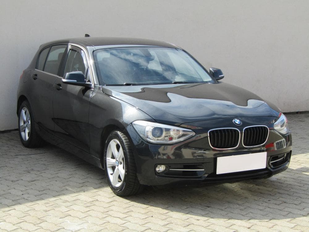 2012 BMW 1-SERIES