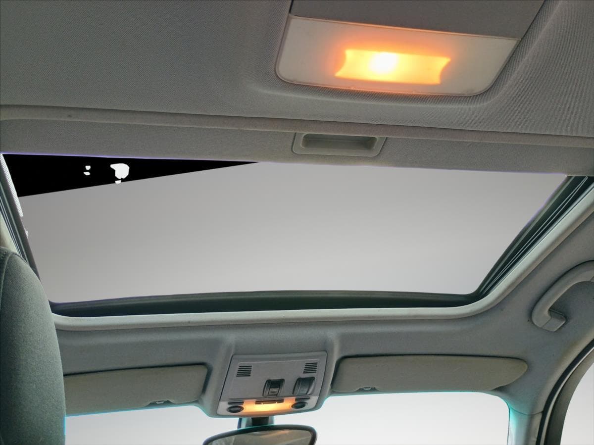 2005 BMW 1-SERIES - 18