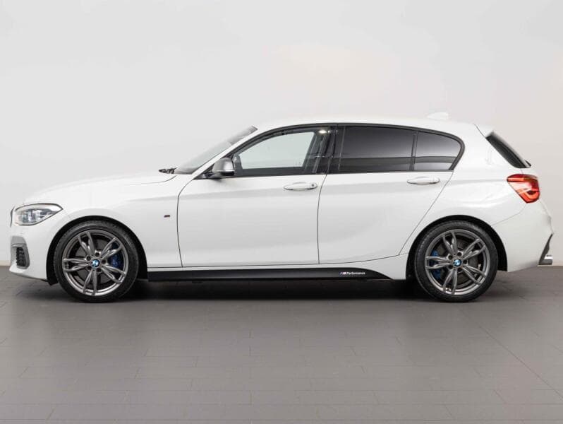 2017 BMW 1-Series - 5