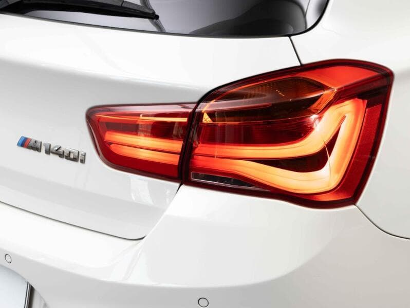 2017 BMW 1-Series - 19