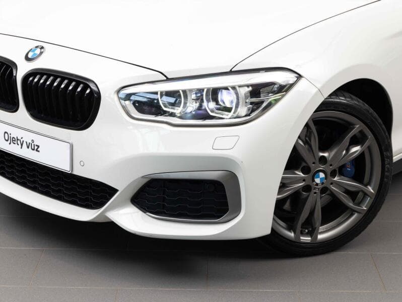 2017 BMW 1-Series - 13