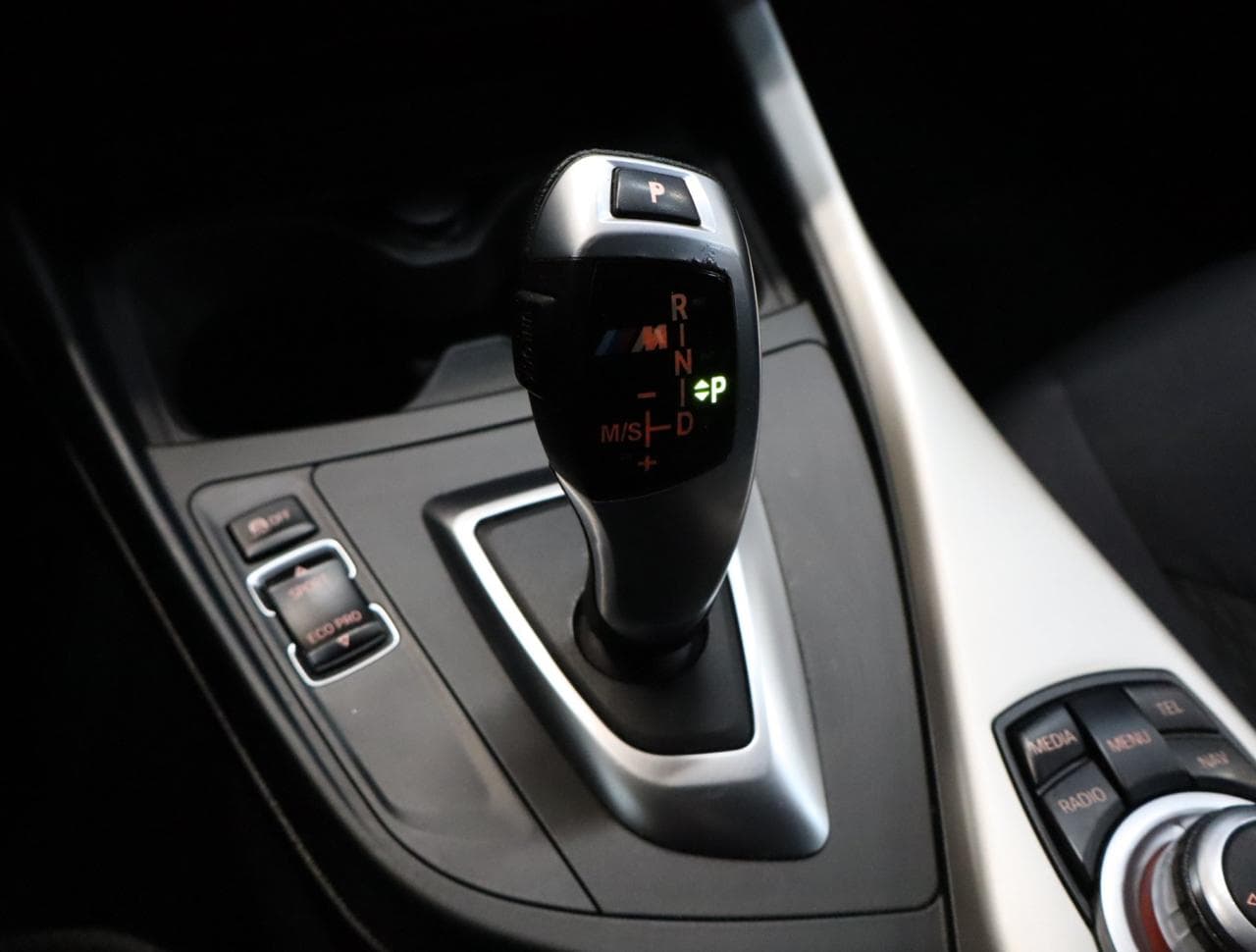 2014 BMW 1-Series - 37